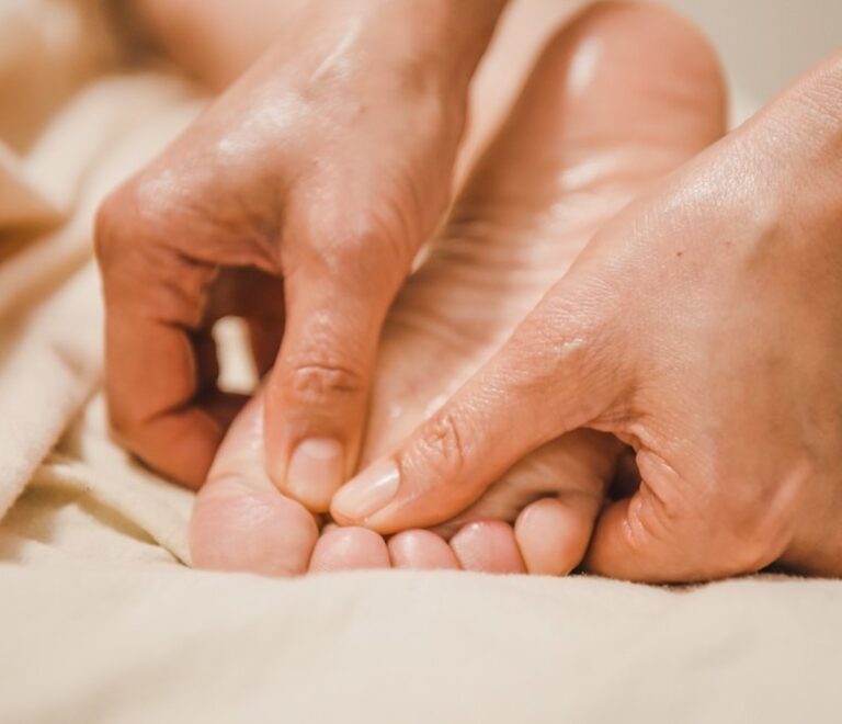 Foot Reflexology - How to Incorporate the Foot Spas into Your Self-Care Routine?