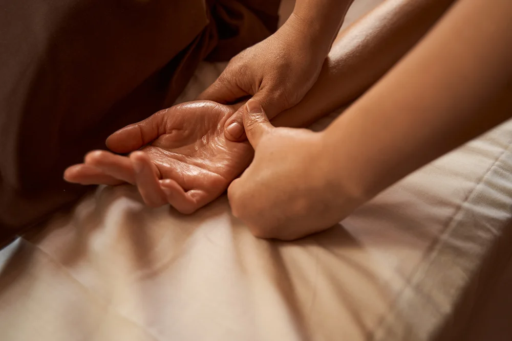 Understanding 10 Reflex Points in Reflexology and What Each Point Does?