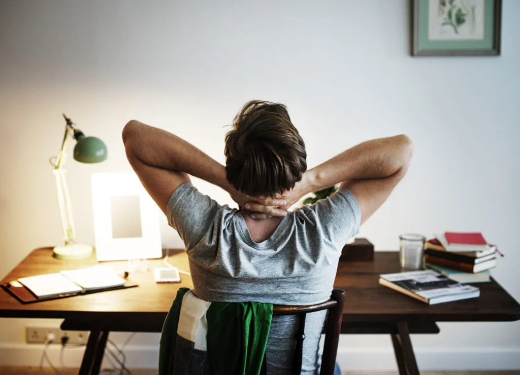 5 Reasons Why Massage in the Digital Age is Necessary to Address Tech-Induced Strains